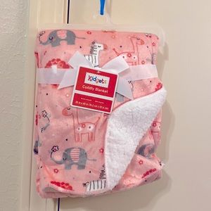 Infant cuddly blanket